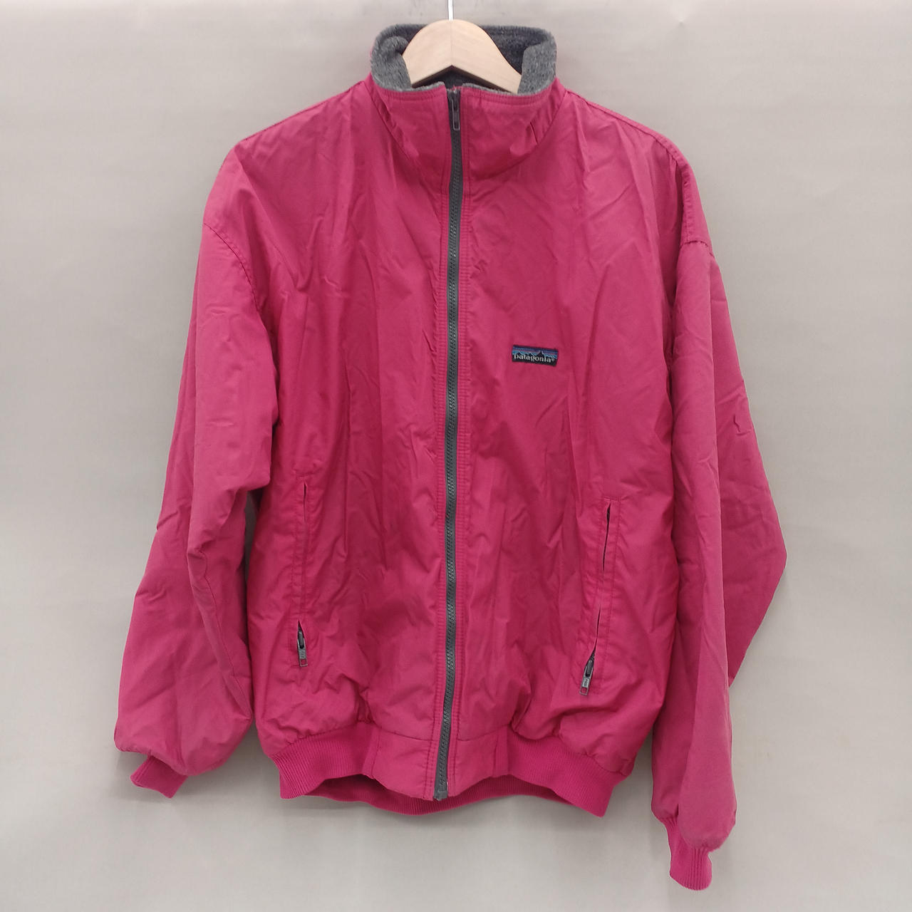 経年劣化ありますがまだまだ着用できます。