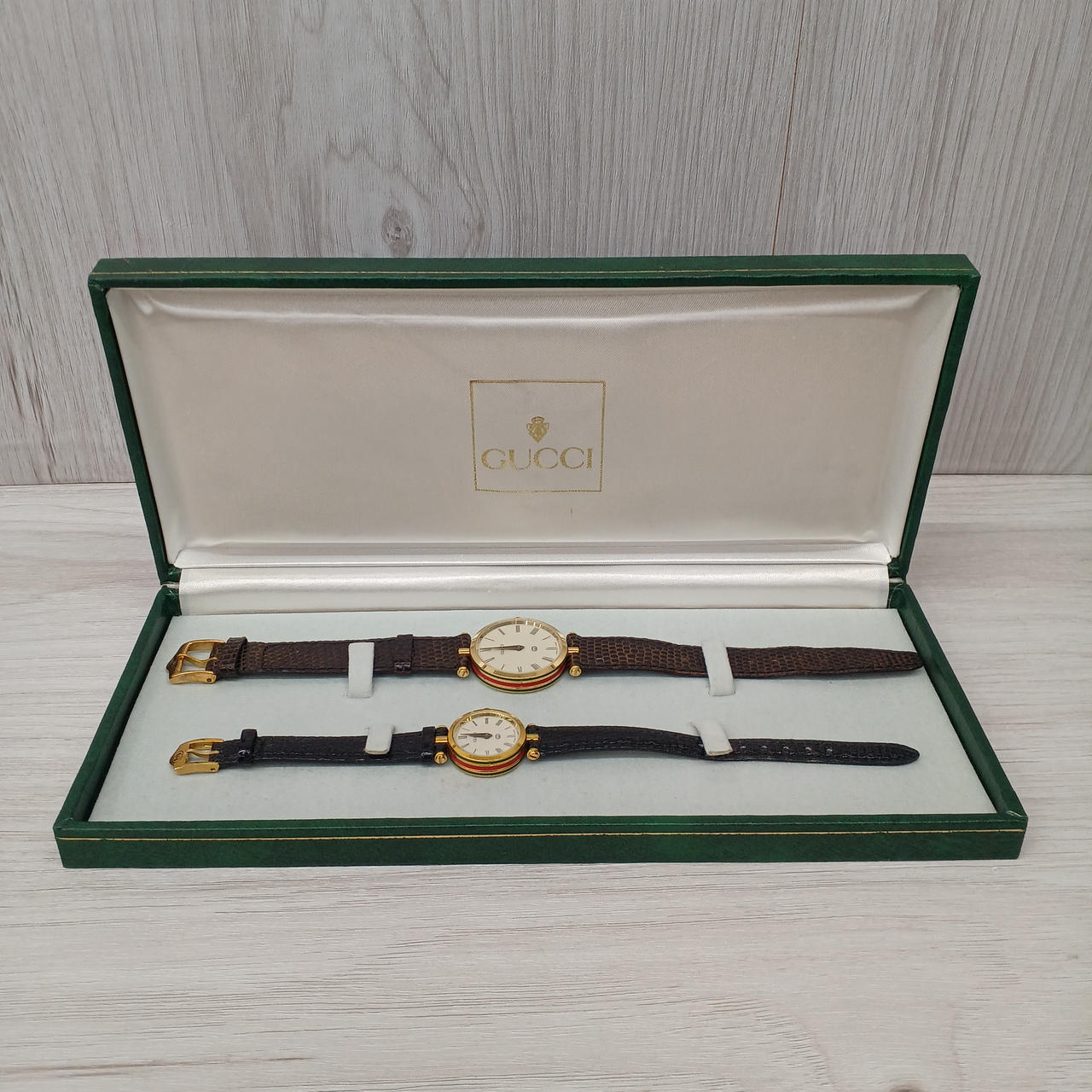 メンズクォーツ動作しません。