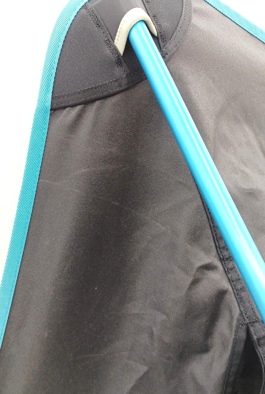 座面裏、汚れあり