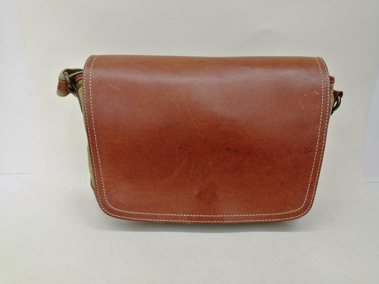 土屋鞄製造所 型番：カメラ散歩バッグ ショルダーバッグ 14,300円