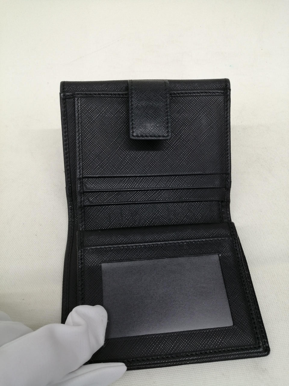 salvatore ferragamo 二つ折り財布