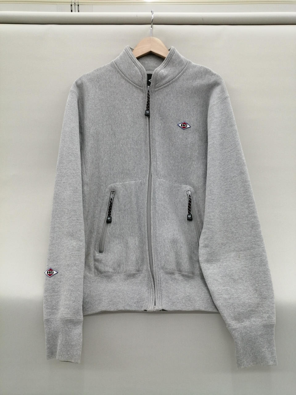 配送は折り畳んで梱包させていただきます。