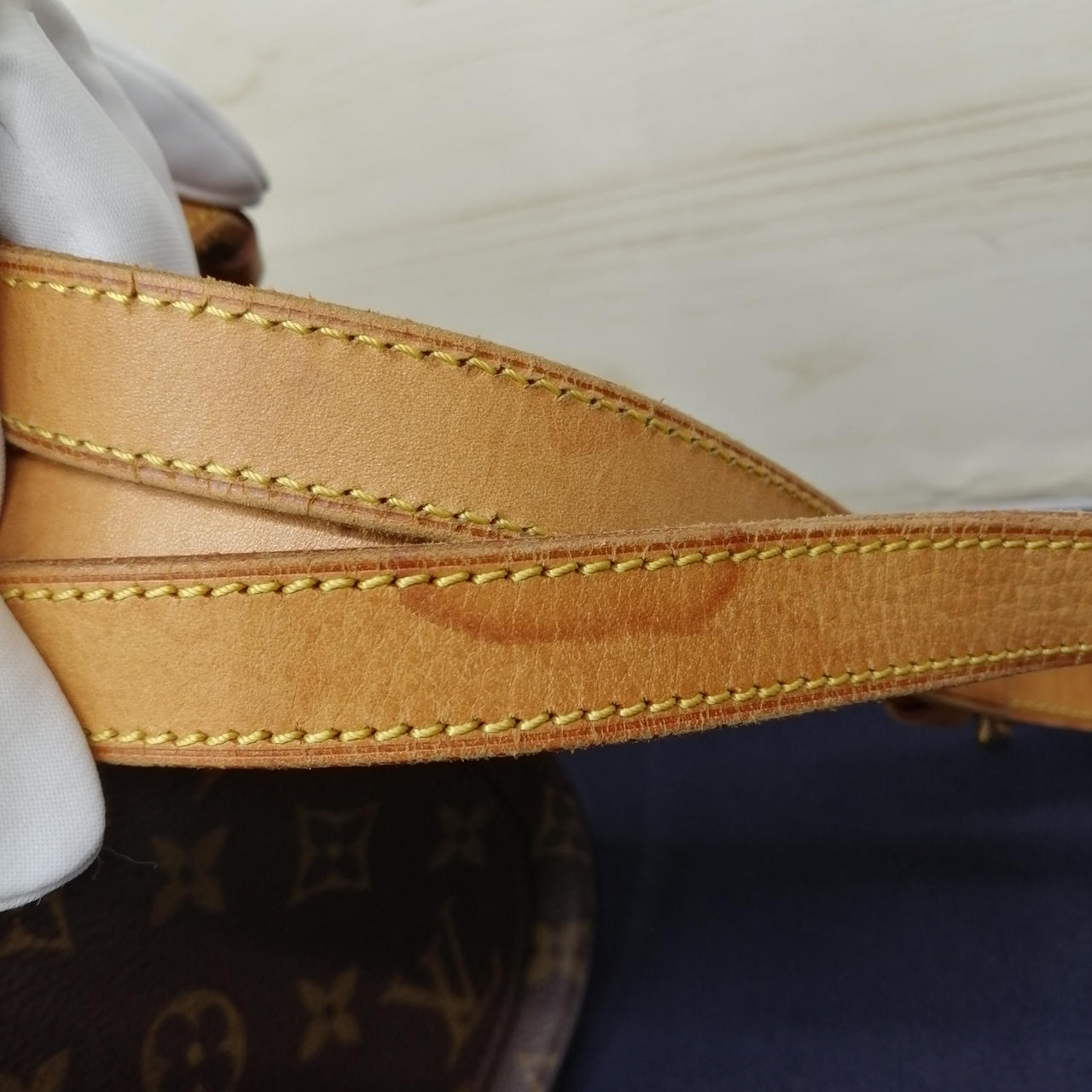 ショルダーシミあり