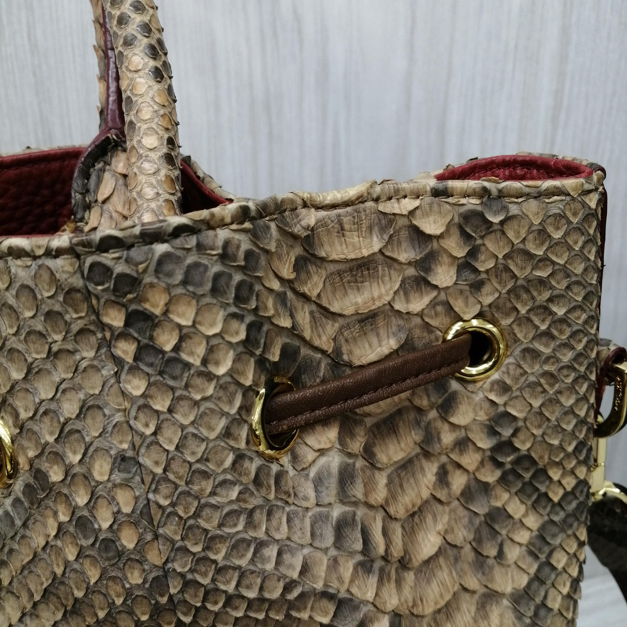 毛羽立ちあります