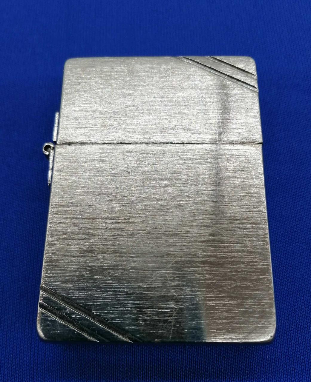 全体的に細かなキズあり