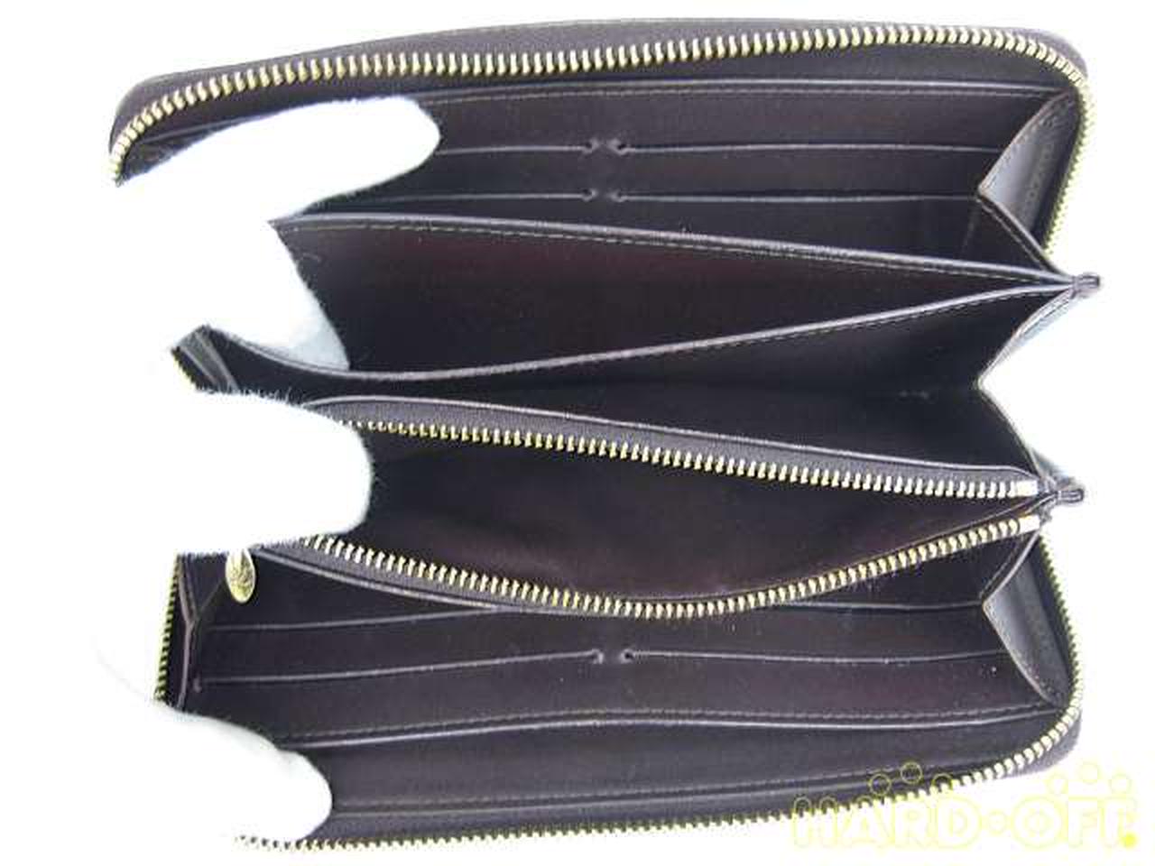 ジッピーウォレット・長財布Ω 