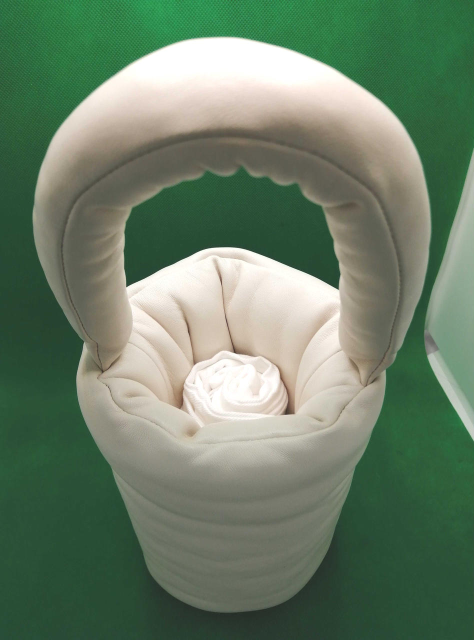 収納袋を収納してみました（笑）