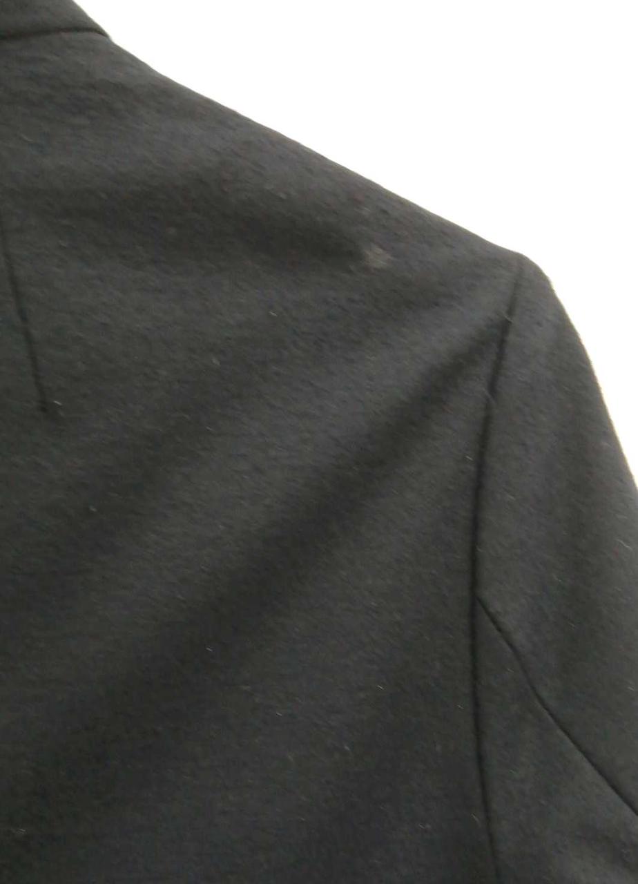 右肩後ろに汚れ有り