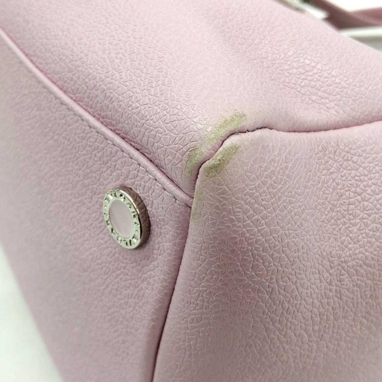 底部4隅に汚れ有り