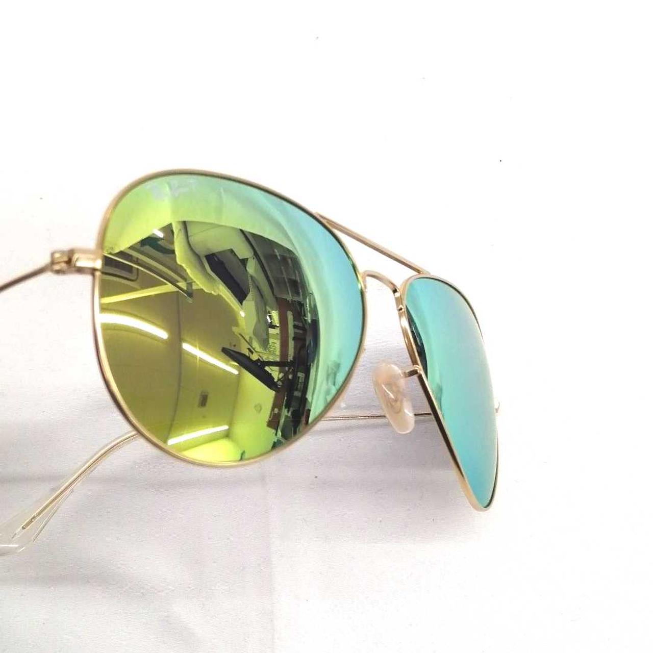 ミラーレンズです