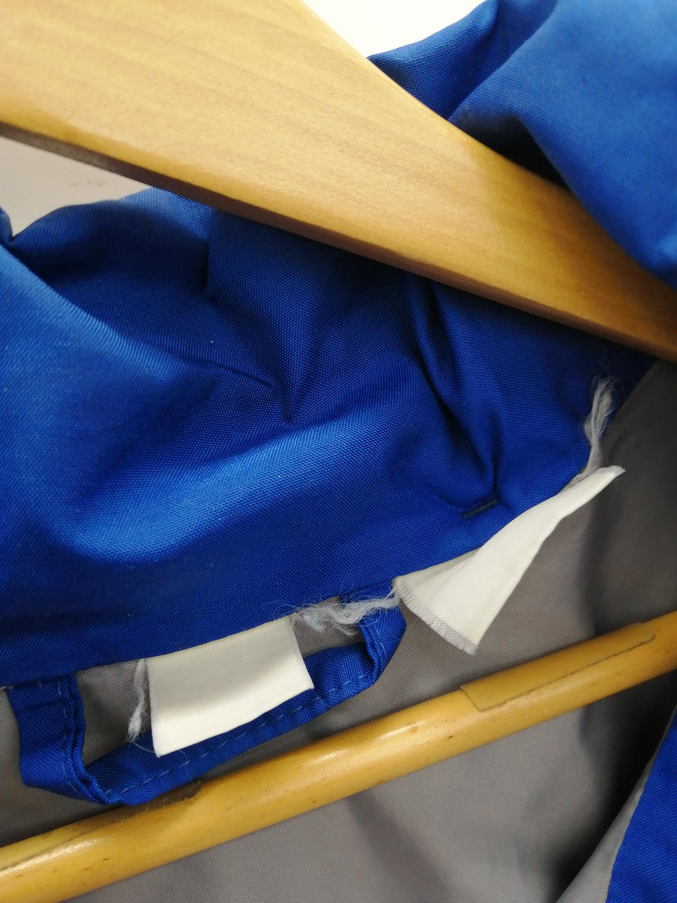 タグの文字消えています