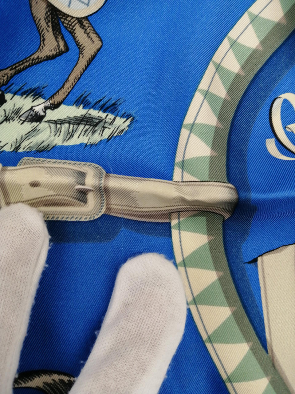若干ほつれ有り