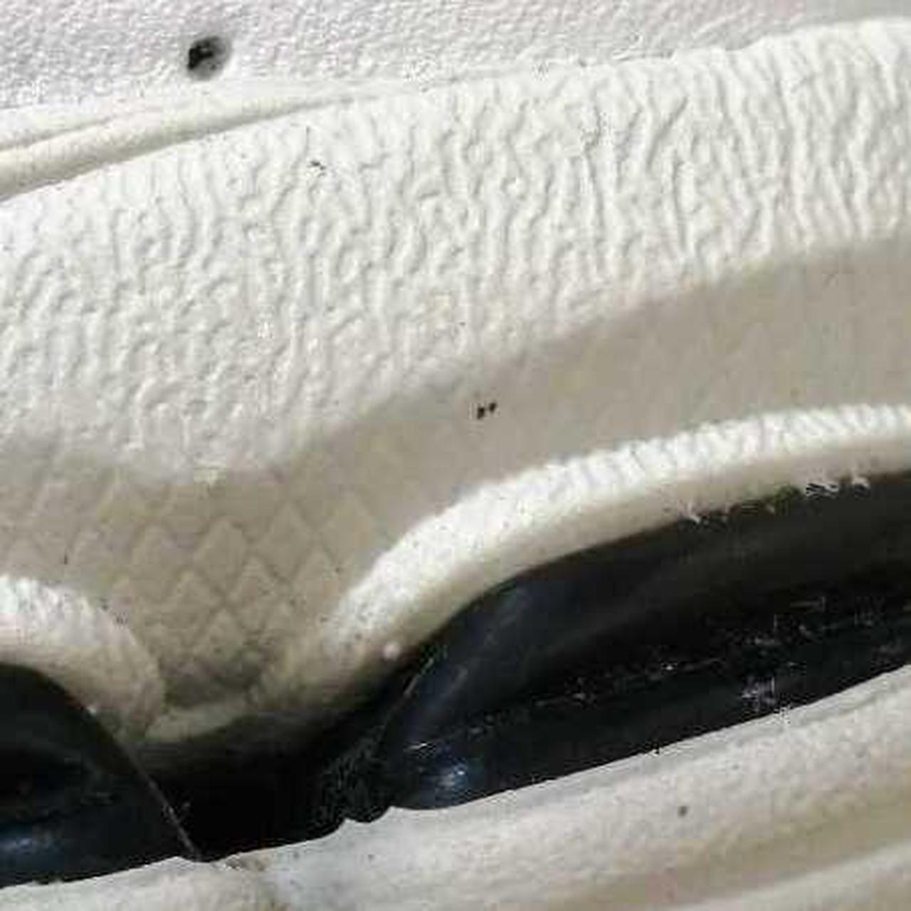 ソール部分に汚れあります