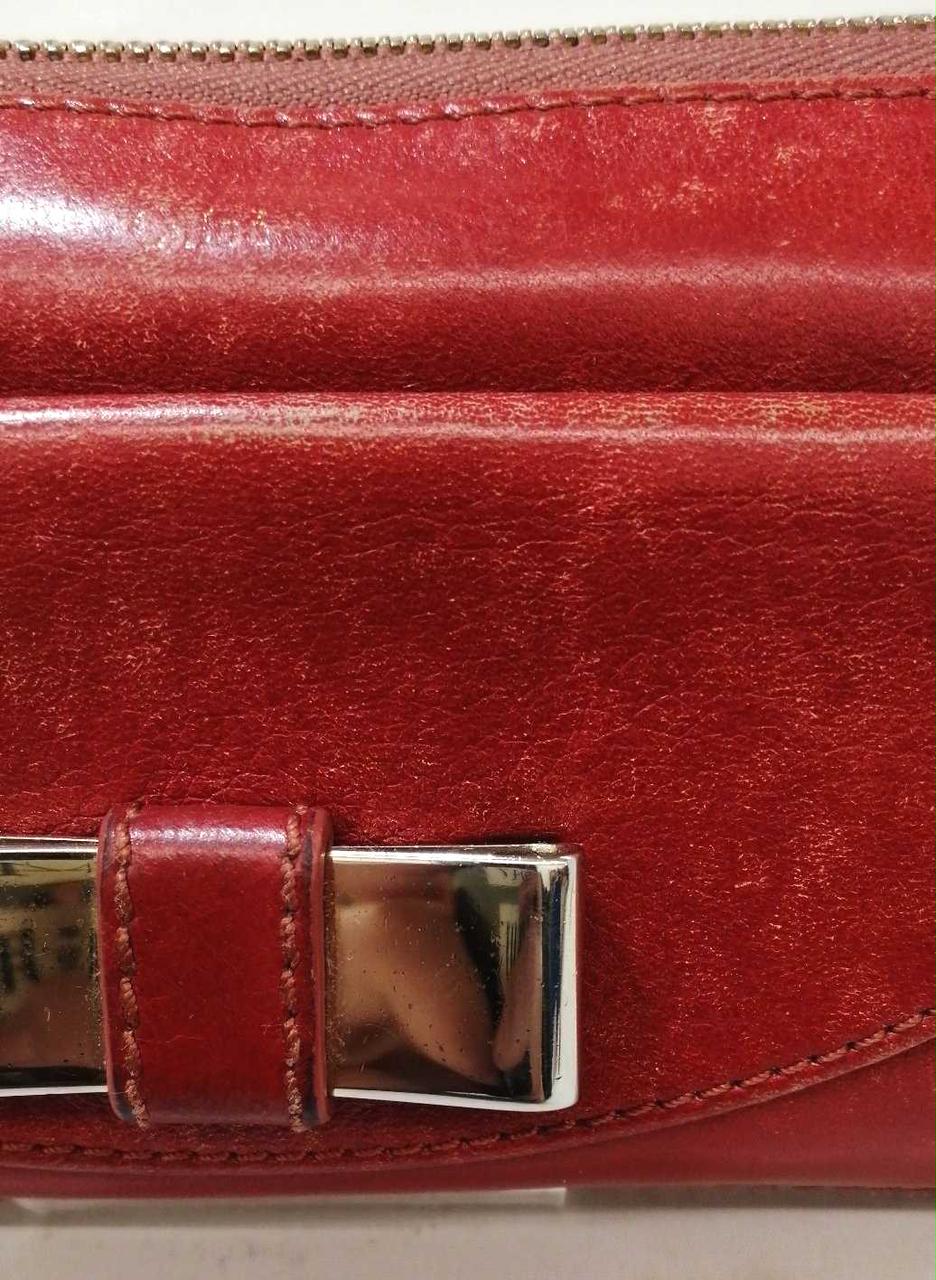 表面にキズあります