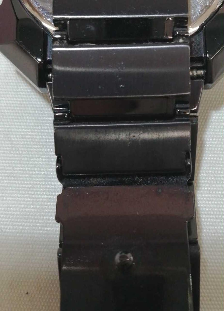 ベルトにキズあります