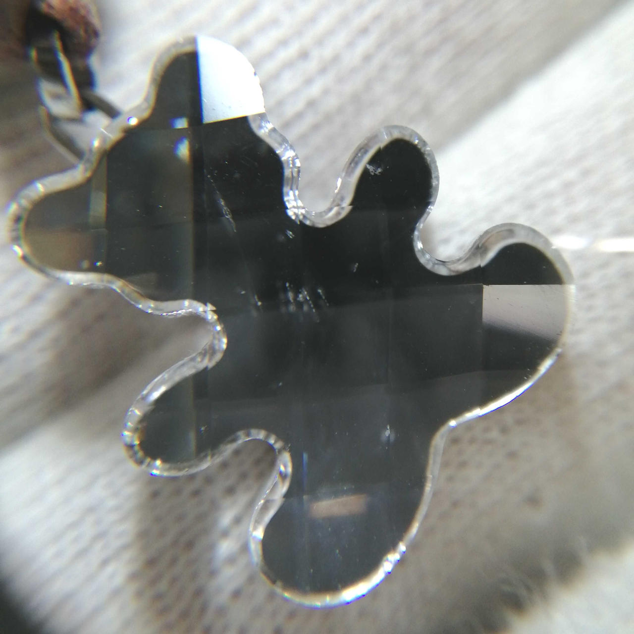 石にキズあります