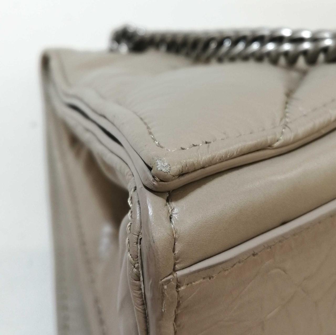 擦れ、はがれあります