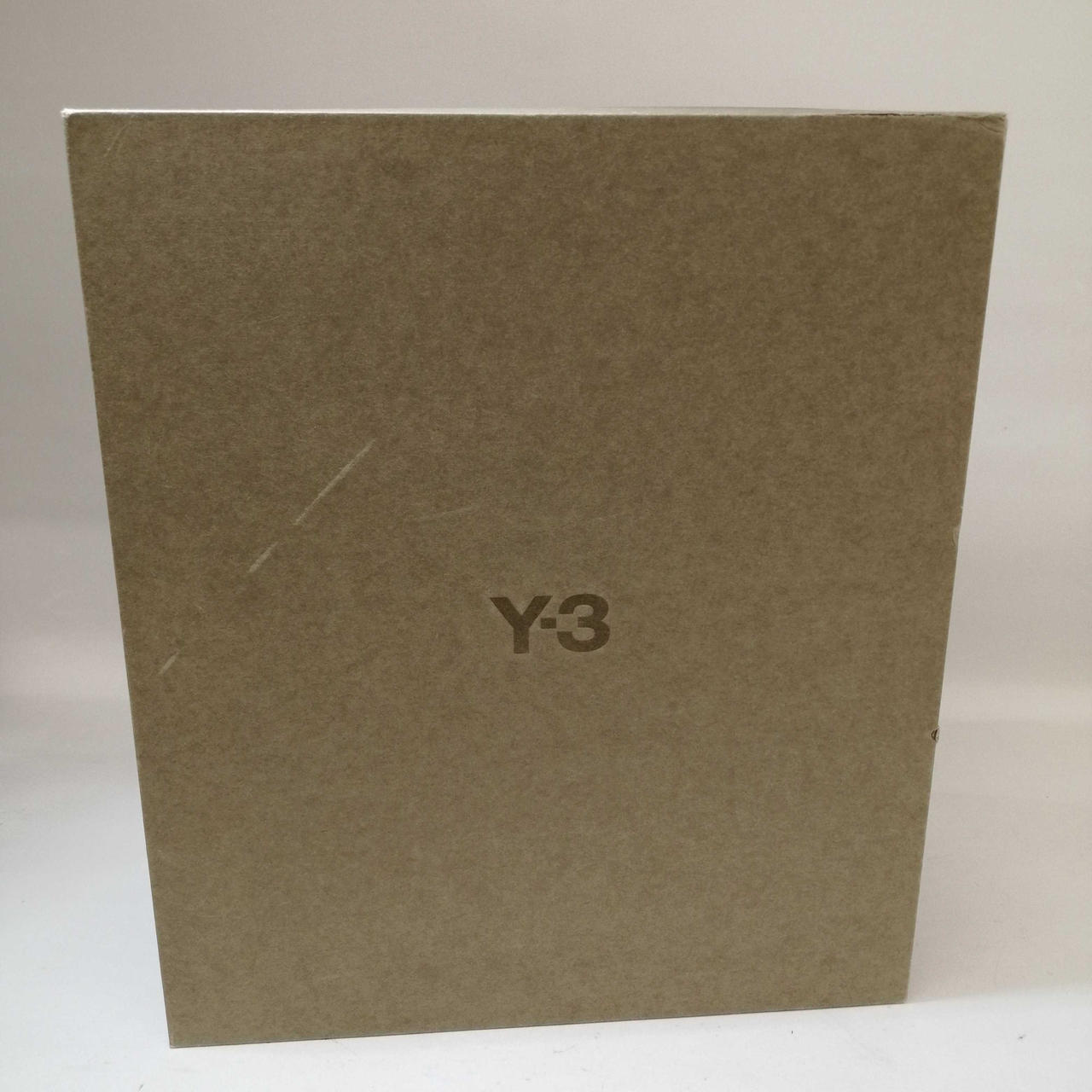 箱キズあります