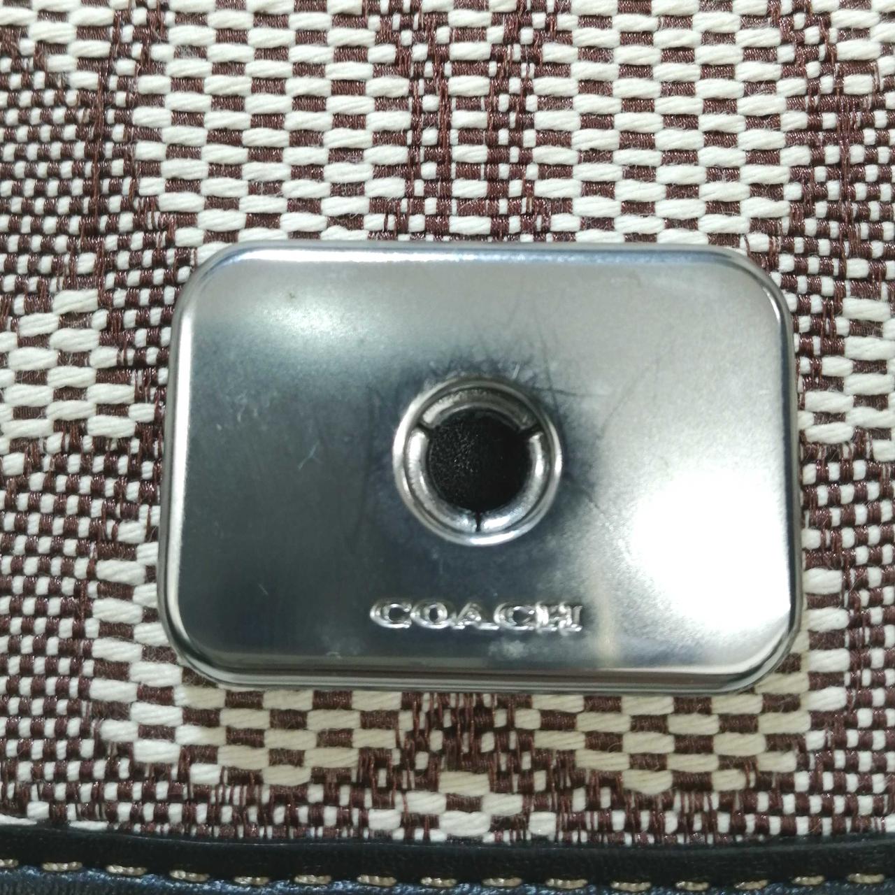 COACHの刻印あります