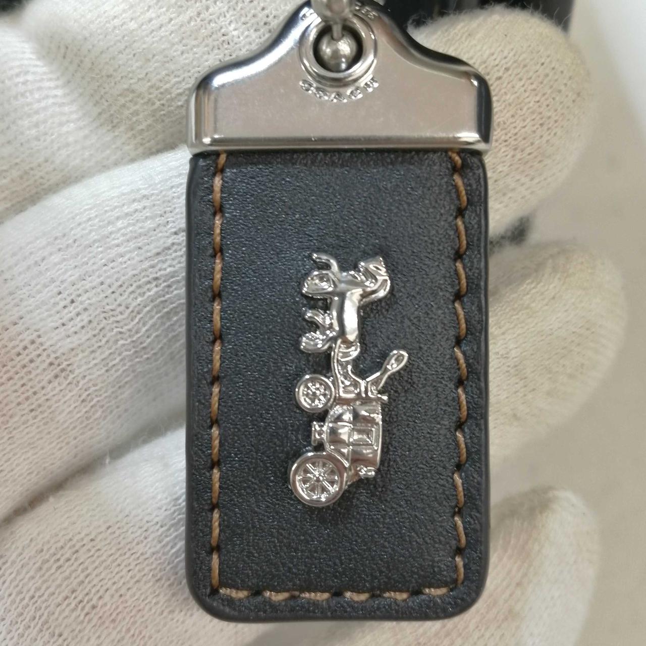 キーホルダー
COACHの刻印あります