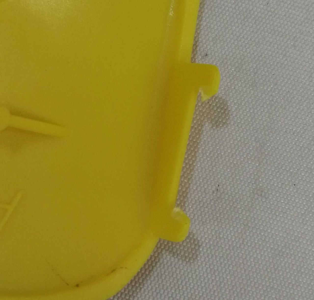 破損ありますが問題なく使えます