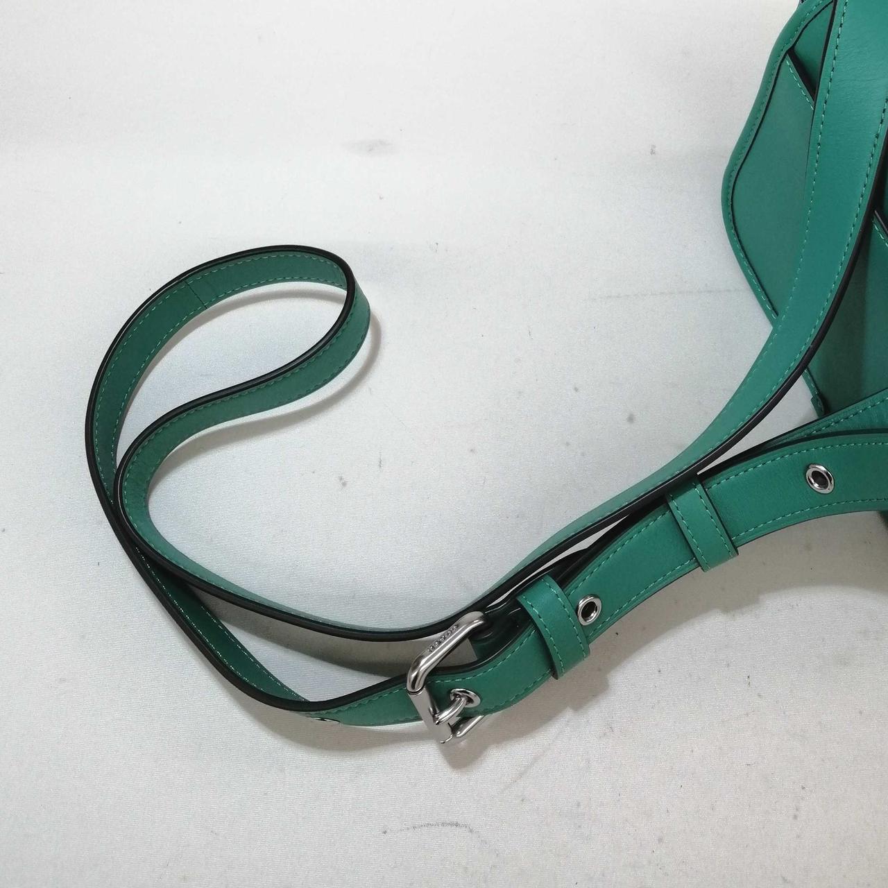 ショルダーベルト