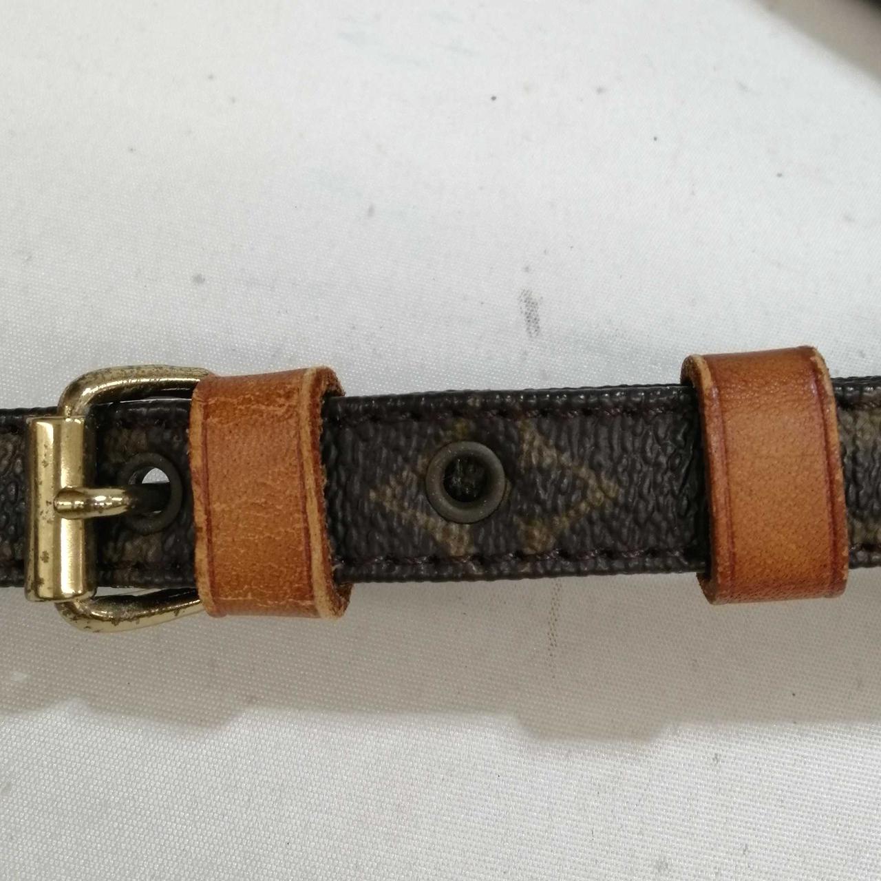 ショルダー部分に劣化、はがれあります