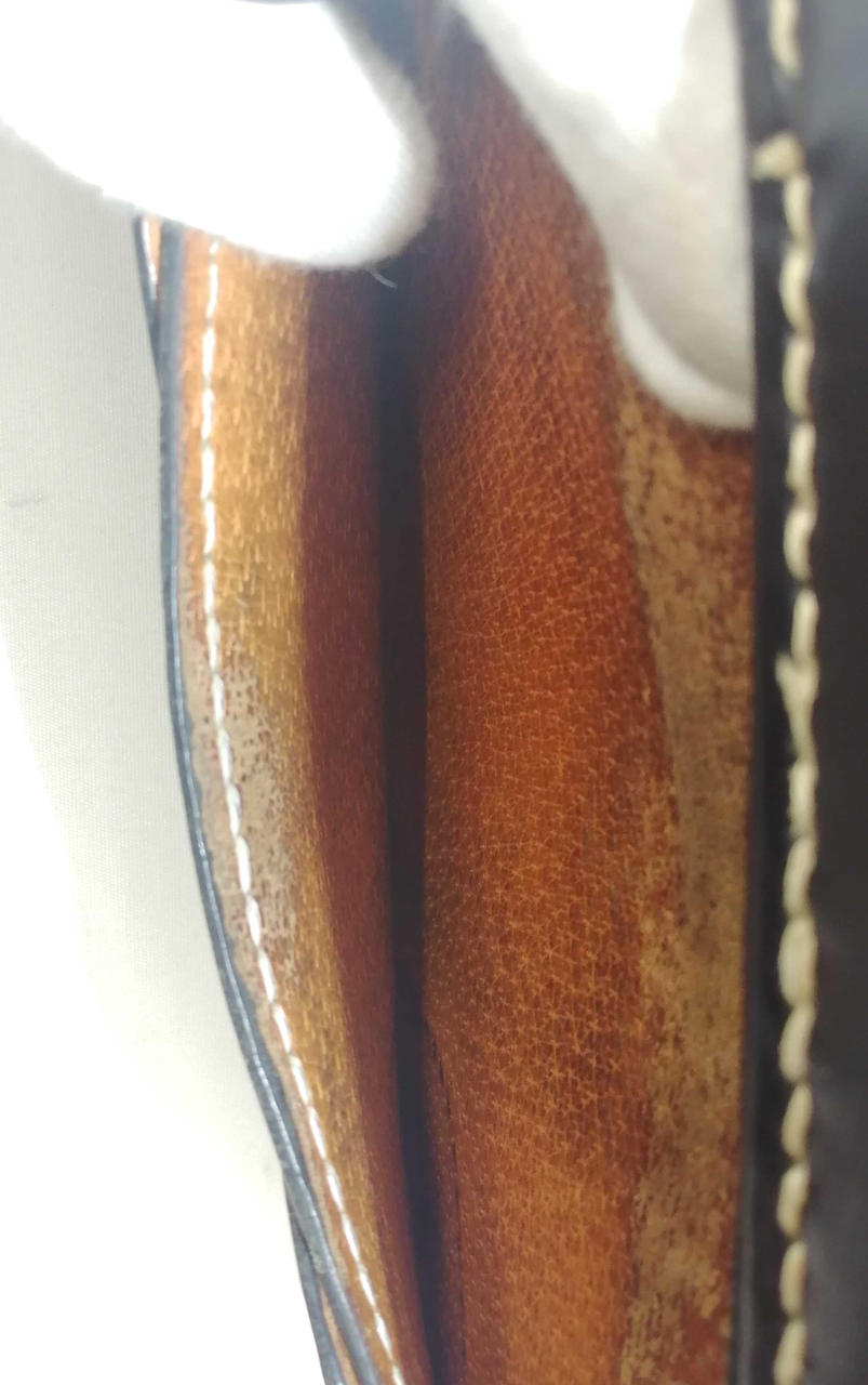 収納3　カード入れ裏