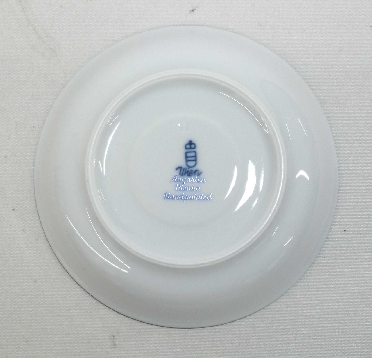 ソーサー　底面