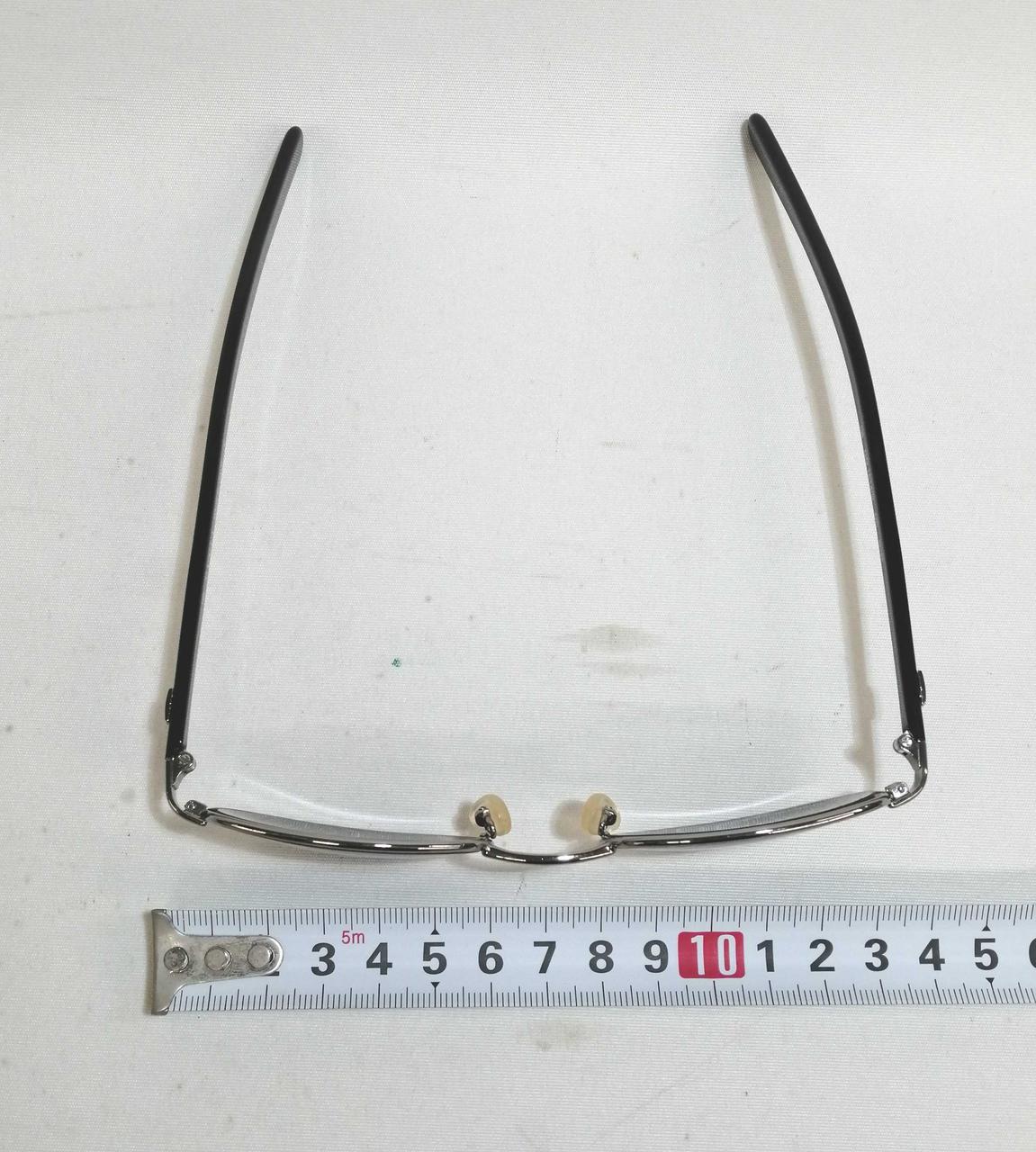 本体　横　約13.5cm