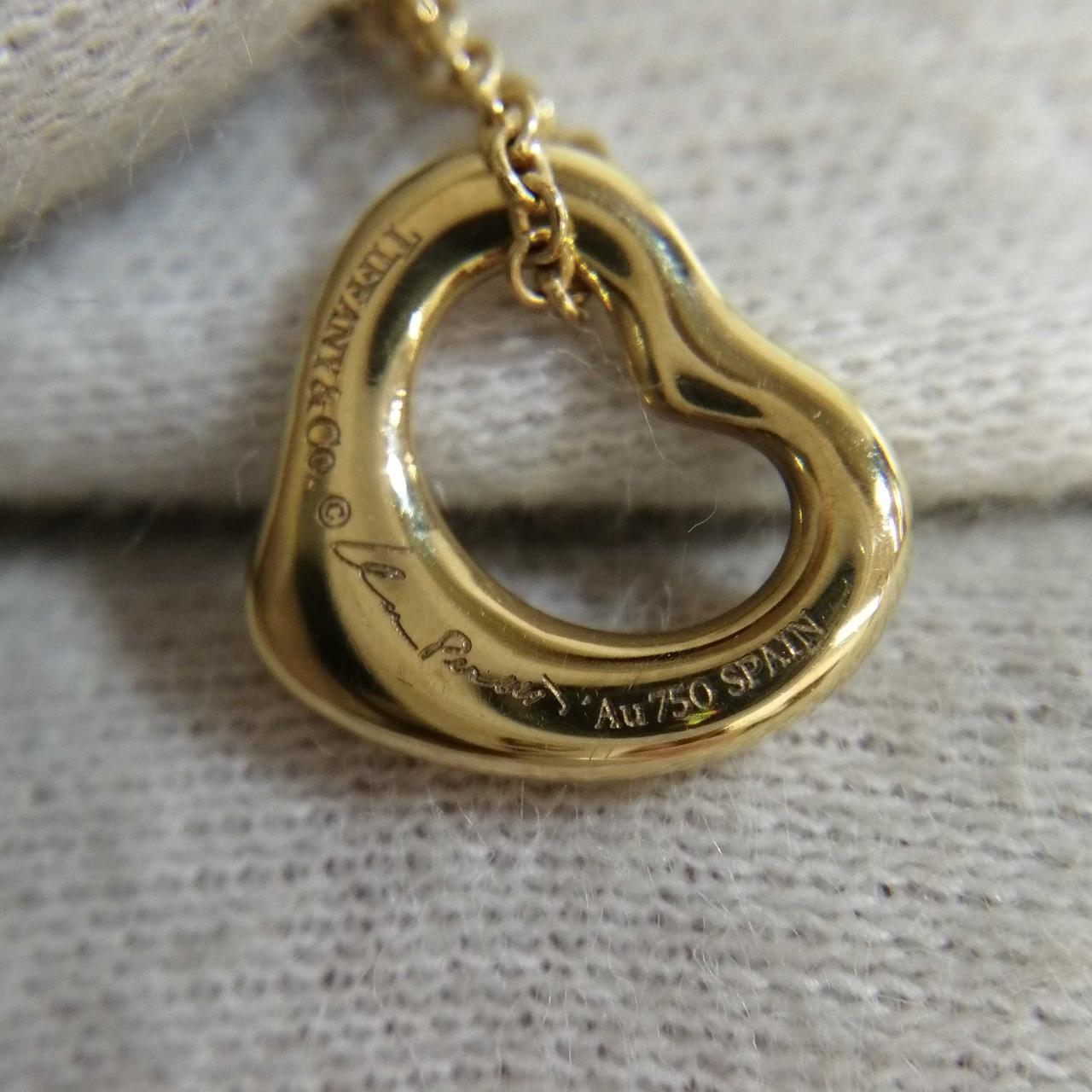 Au750の刻印などあります