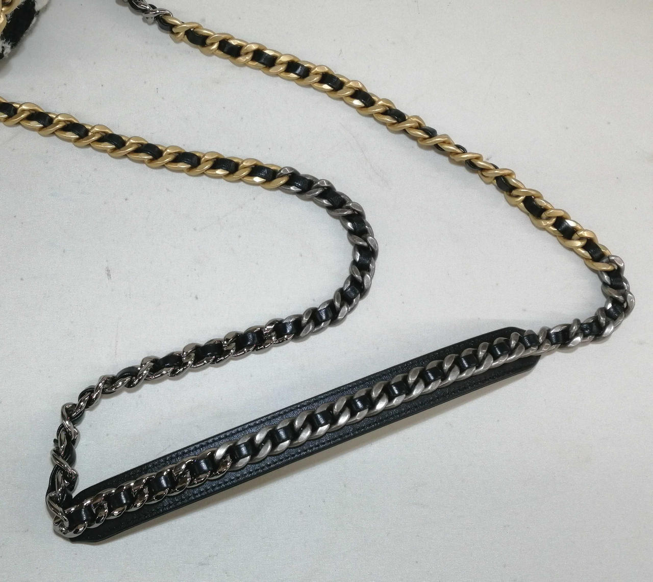 バッグ　ショルダー部分