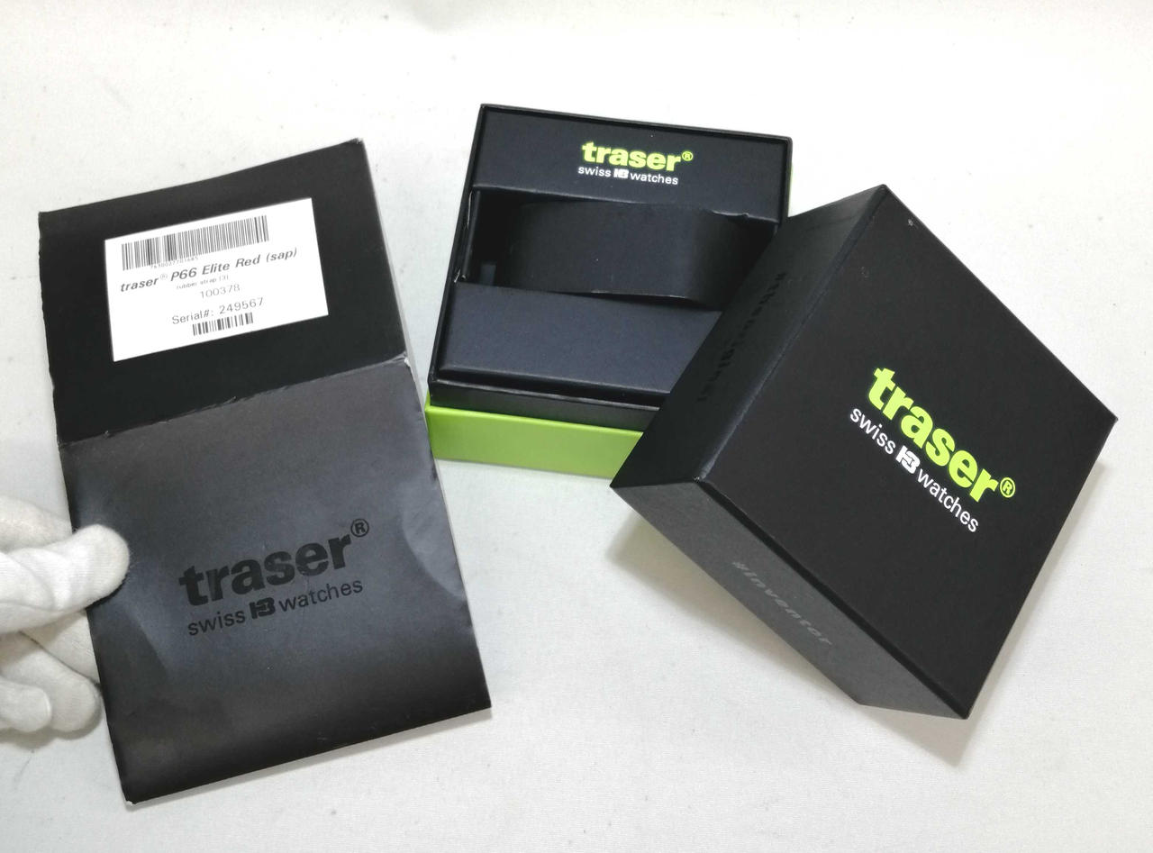 付属品　箱　汚れ・使用感あり