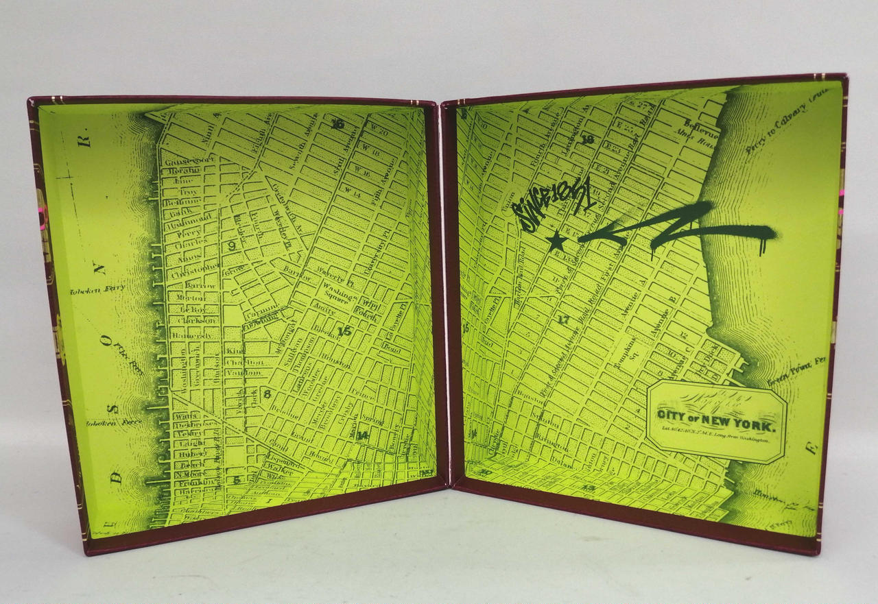 中身　商品なし背景