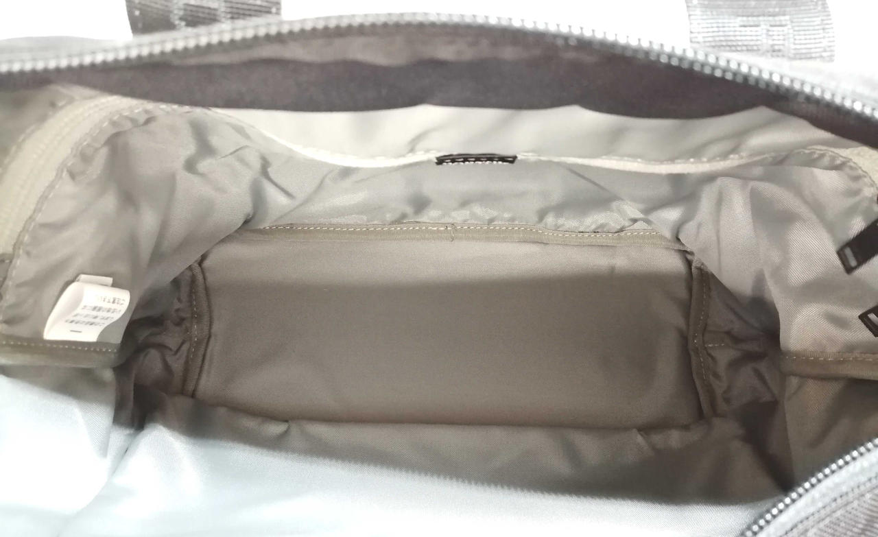 内側　マチあり