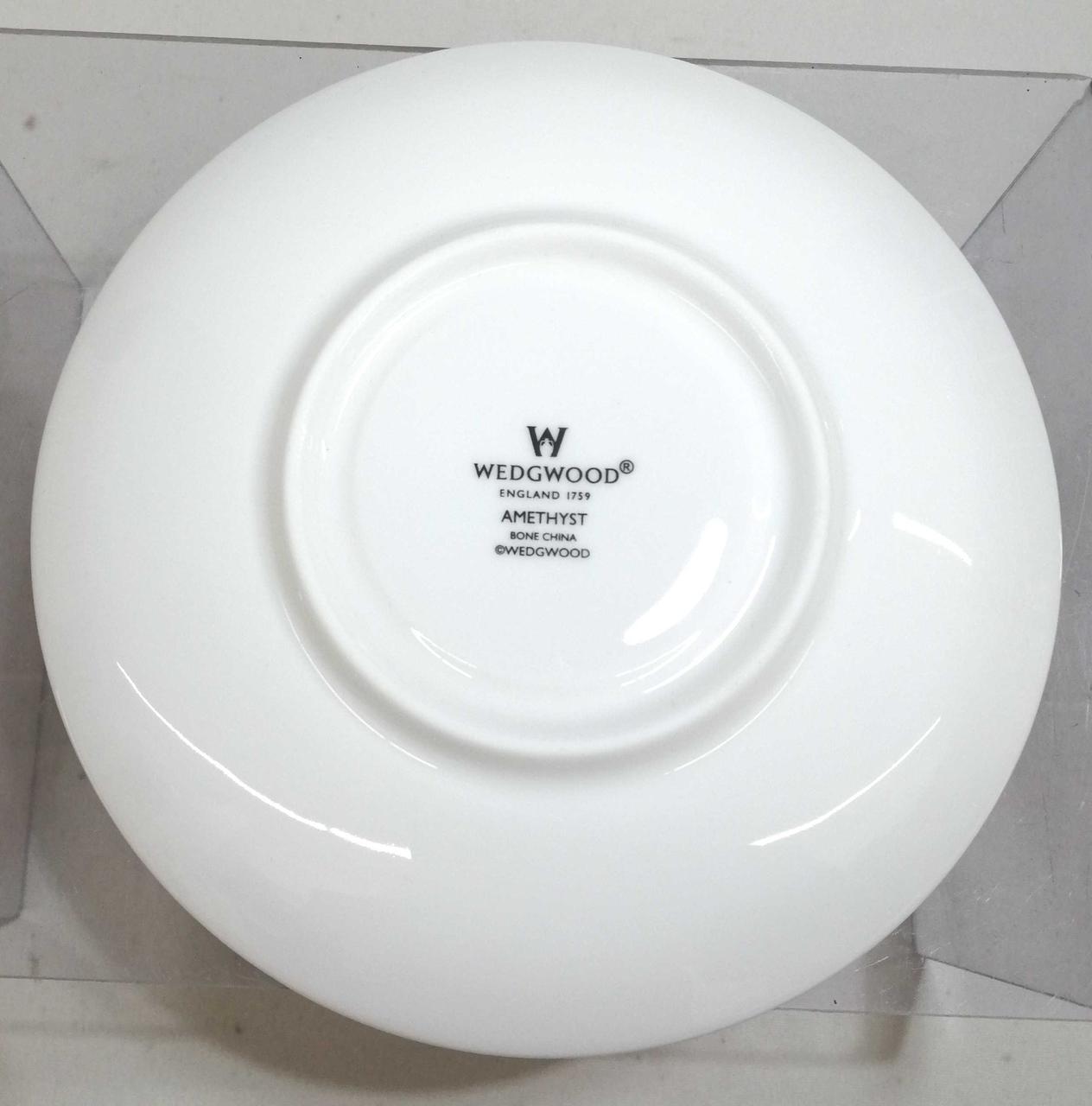 ソーサー　裏面