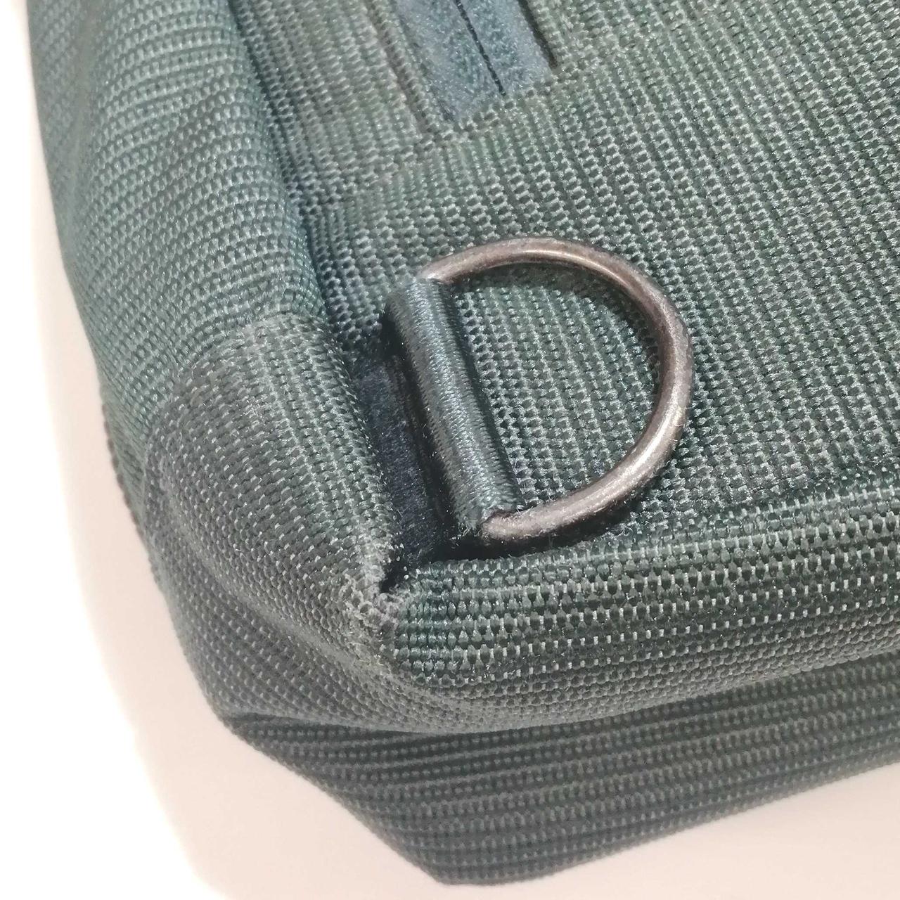 金具に汚れ、劣化あります