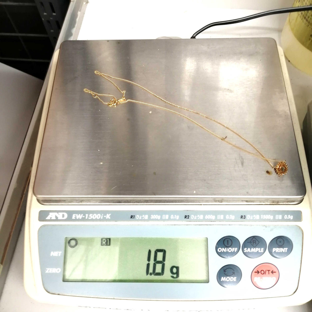 1.8g