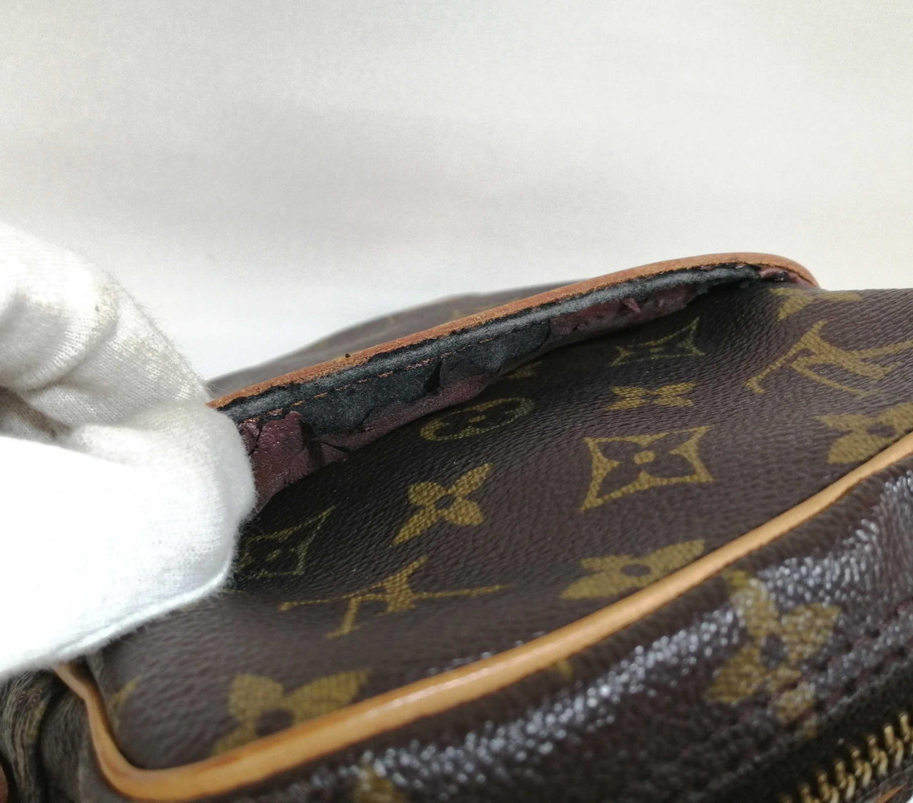 劣化しています