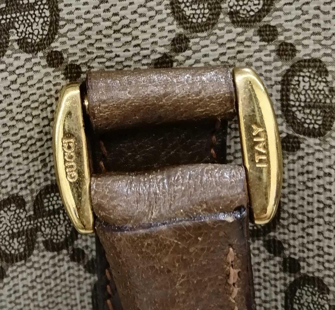 取っ手部分　右