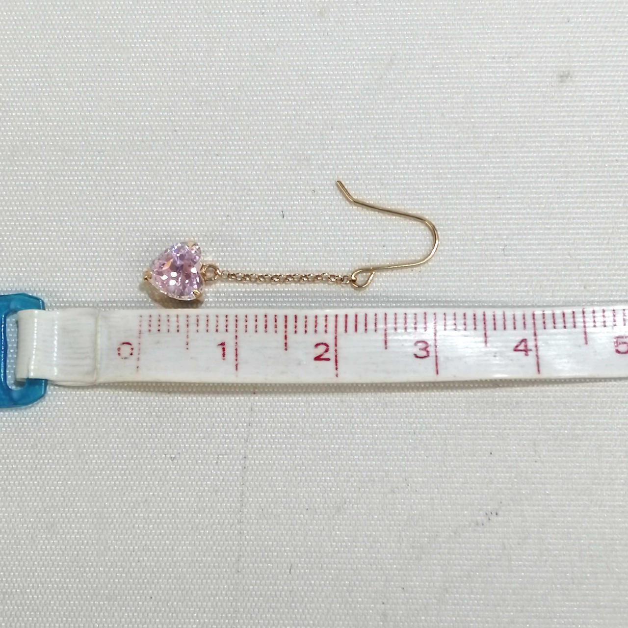 装飾部分含め約3.2cm
