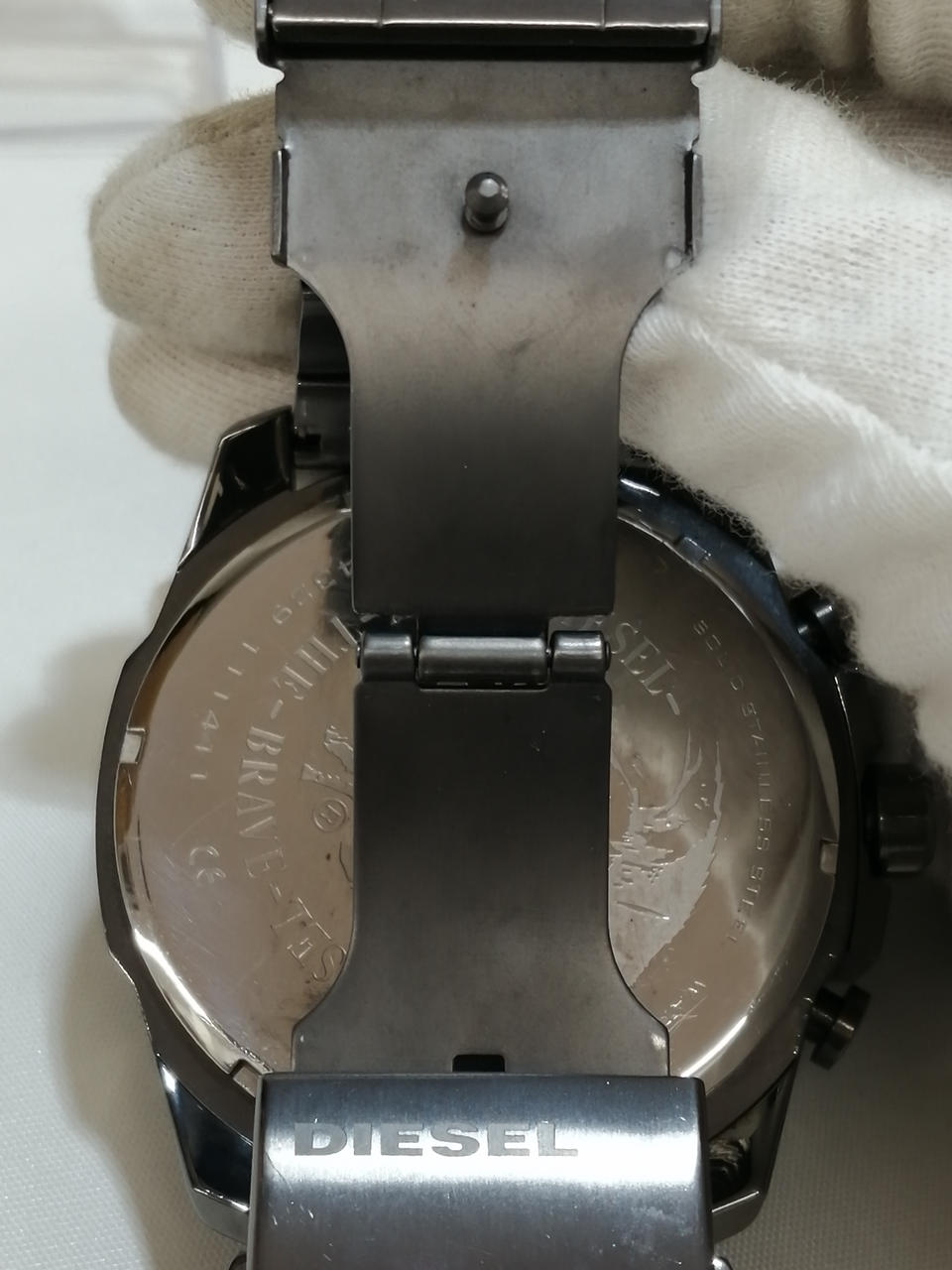 留め具部分
汚れあります
