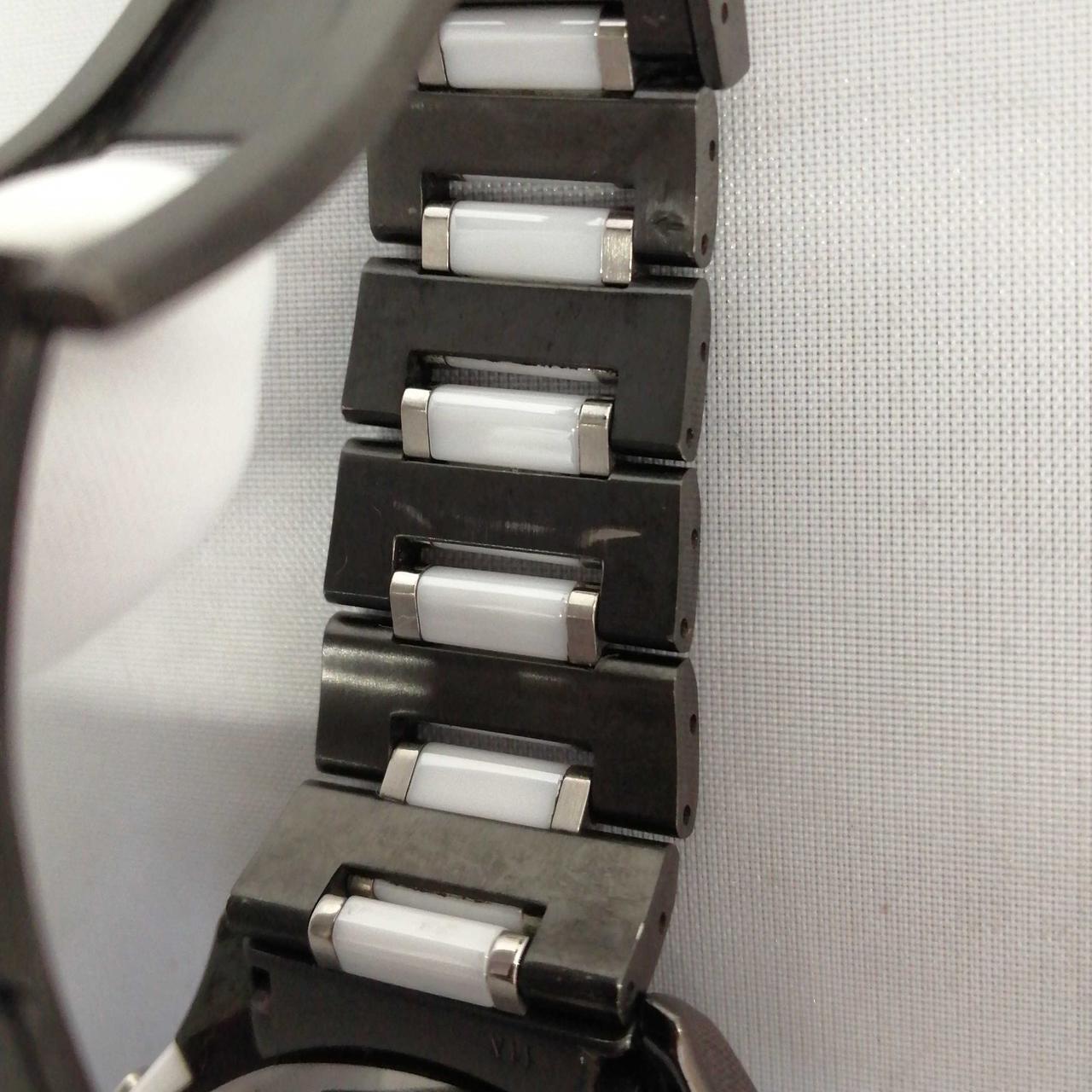 ベルトに傷、スレ、汚れがあります