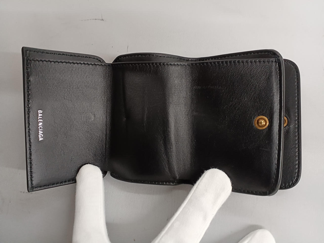 美品　バレンシアガ　三つ折り財布　コインケース　お札入れ　カードケース黒 バレンシアガ(BALENCIAGA)|3つ折り財布|HARDOFFオフモール