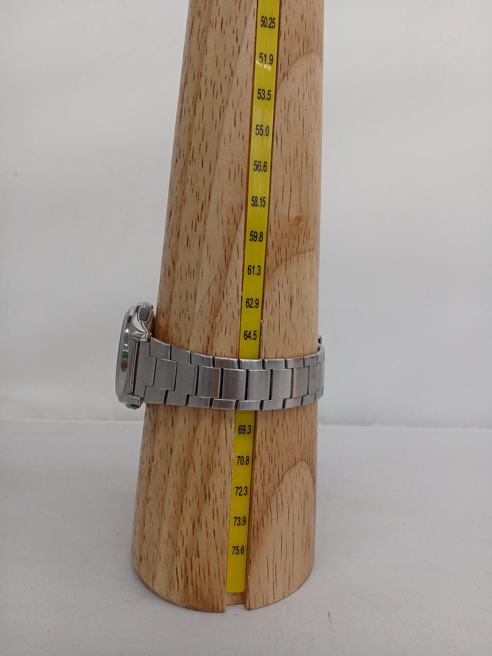 ベルトを最大まで緩めたサイズ