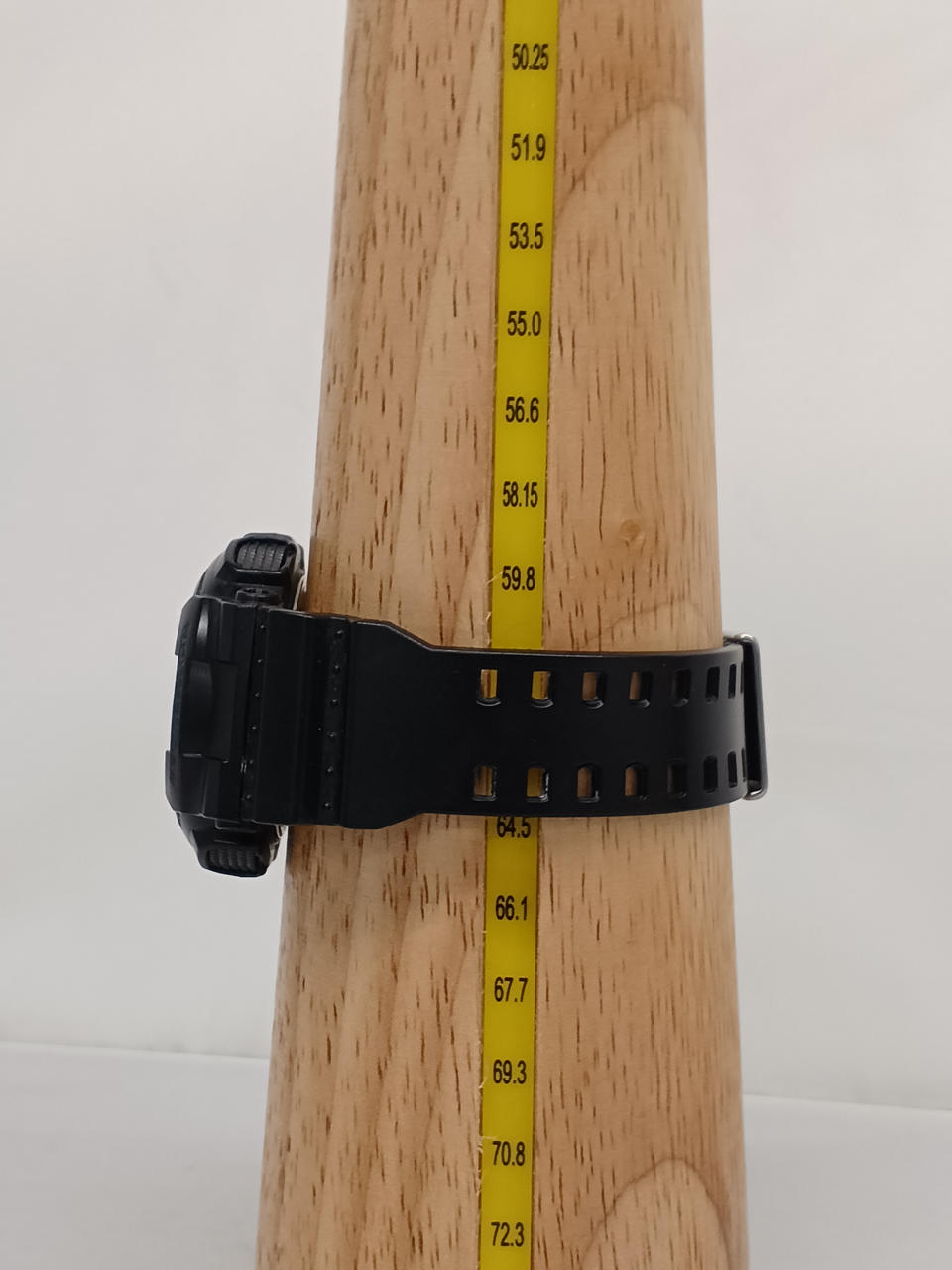 ベルトを最大まで緩めたサイズ