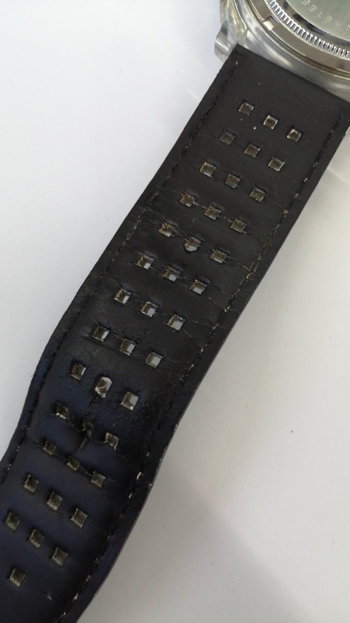 ベルト劣化割れあり