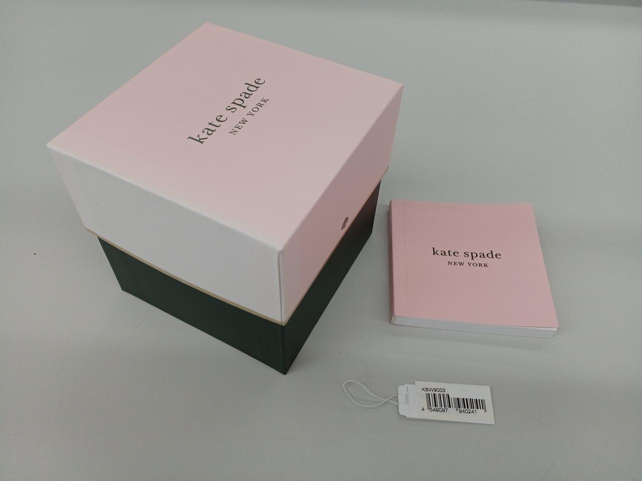 箱の色が褪せています