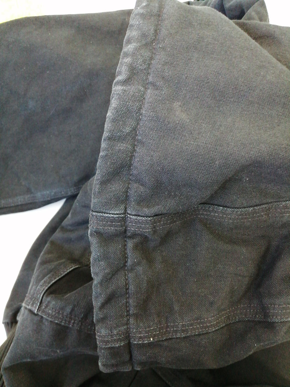 フードにも汚れがあります