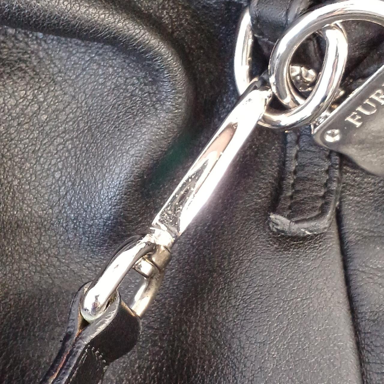 金具に劣化があります